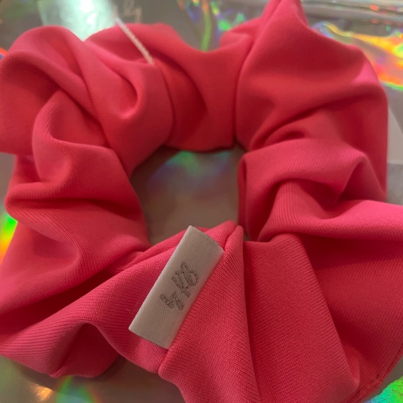 RARE KB Dew Edit Kelly Kapowski II Scrunchie - Picture 3 of 8